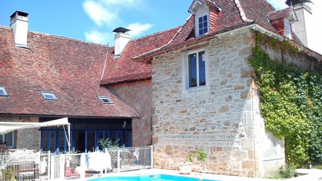 Maison Grandes Chambres Avec Cuisine -Jardin -Terrasse-Bbq Bastanes Exterior photo