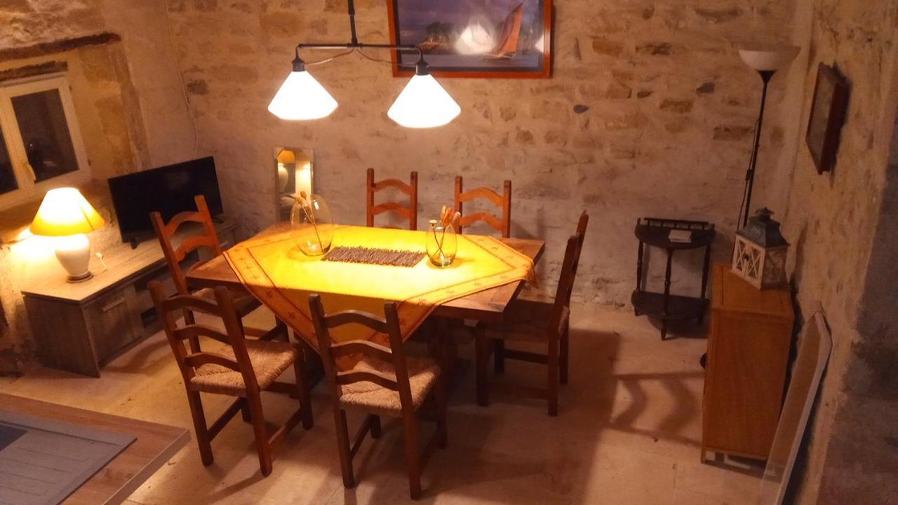Maison Grandes Chambres Avec Cuisine -Jardin -Terrasse-Bbq Bastanes Exterior photo